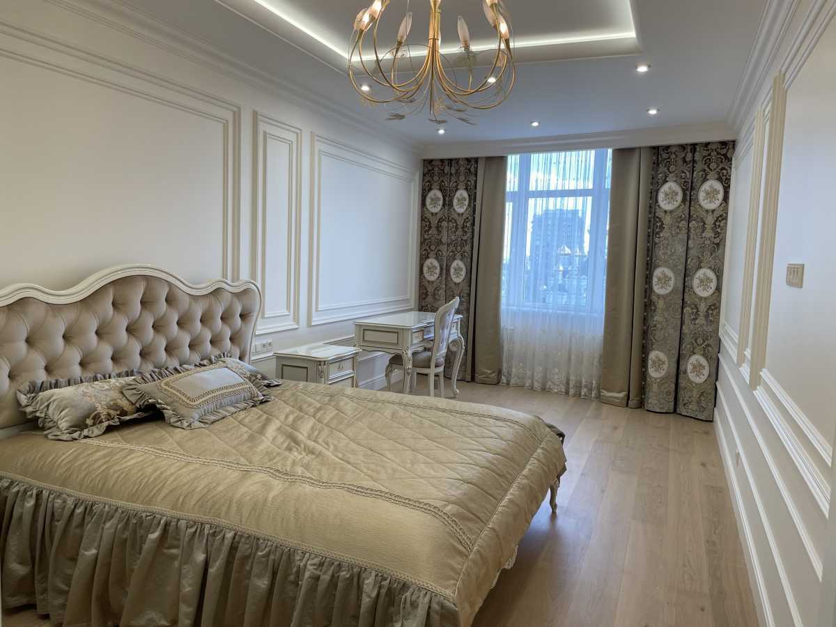 Аренда 2-комнатной квартиры 107 м², Глубочицкая ул., 32b