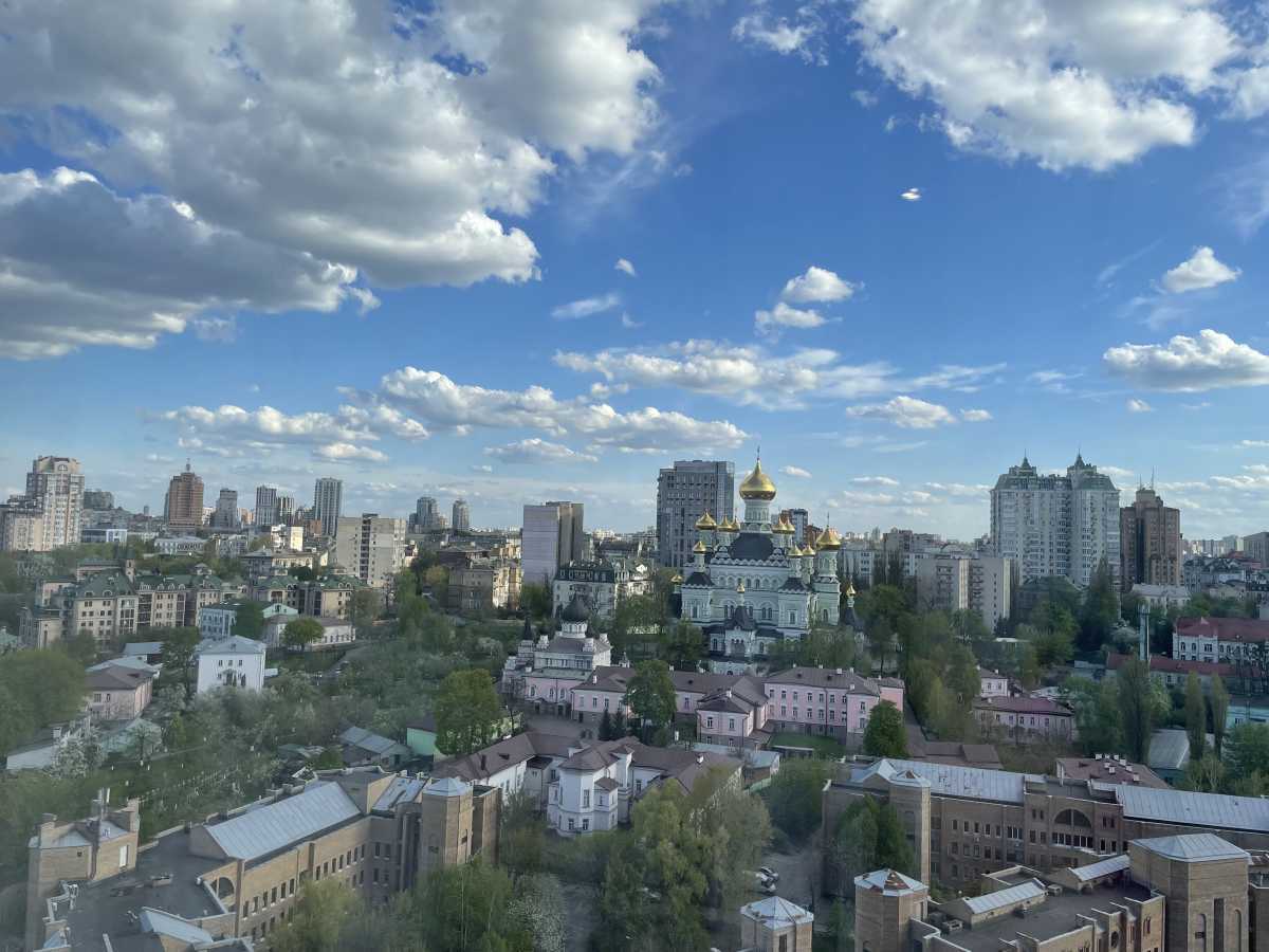Аренда 2-комнатной квартиры 107 м², Глубочицкая ул., 32b
