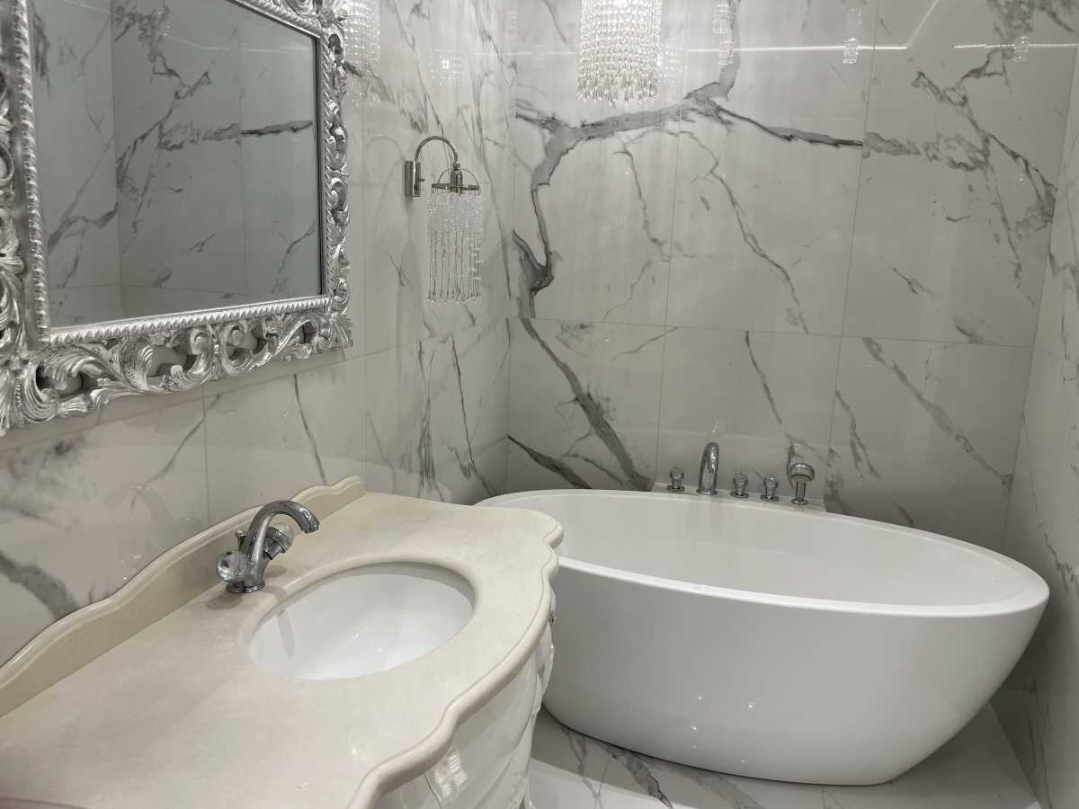 Аренда 2-комнатной квартиры 107 м², Глубочицкая ул., 32b