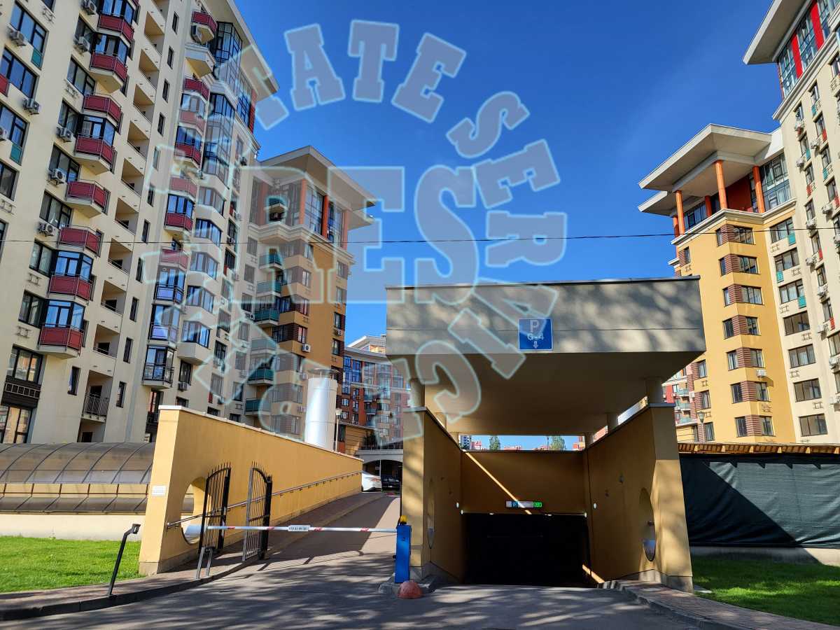 Продаж машиномісця 17 м², Михайла Донця вул., Ломоносова, 71Б