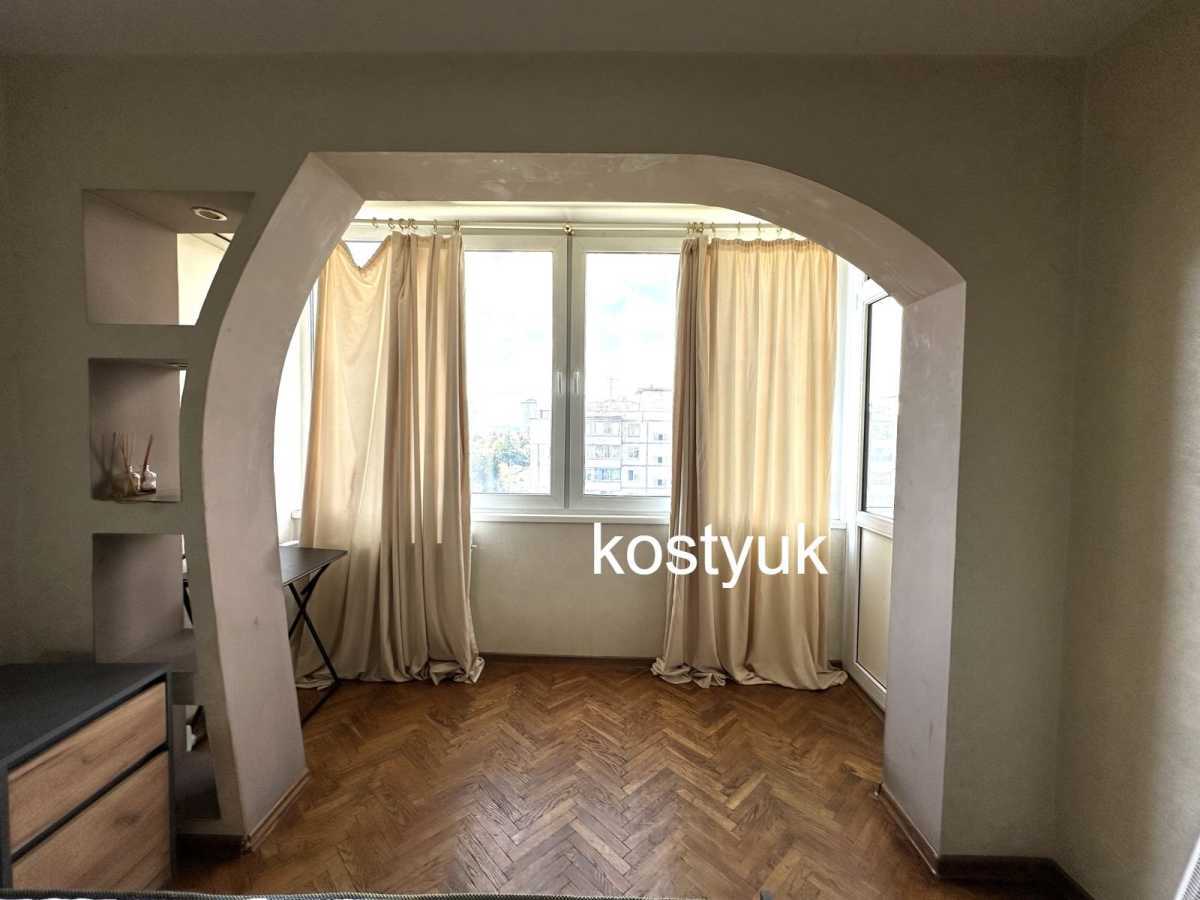 Продажа 1-комнатной квартиры 34 м², Березняковская ул., 14