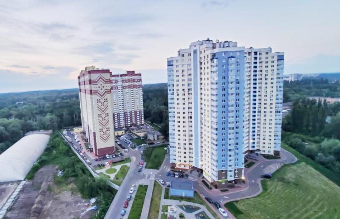 Продаж 2-кімнатної квартири 66 м², Академіка Глушкова просп., 9є