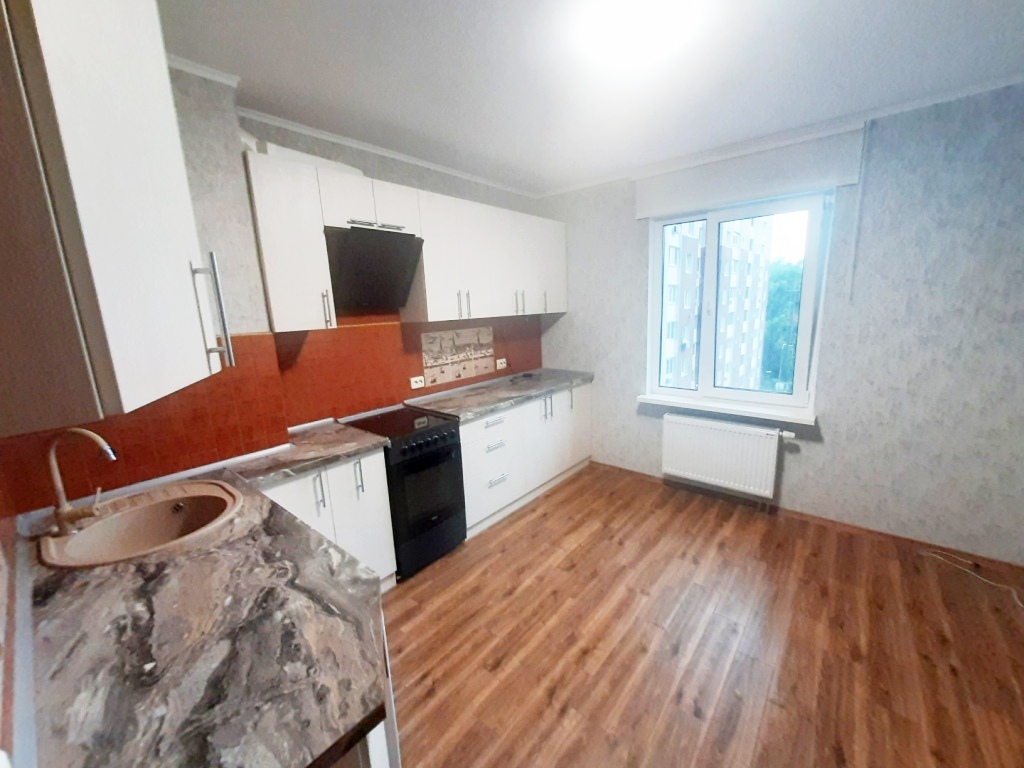 Продаж 2-кімнатної квартири 66 м², Академіка Глушкова просп., 9є