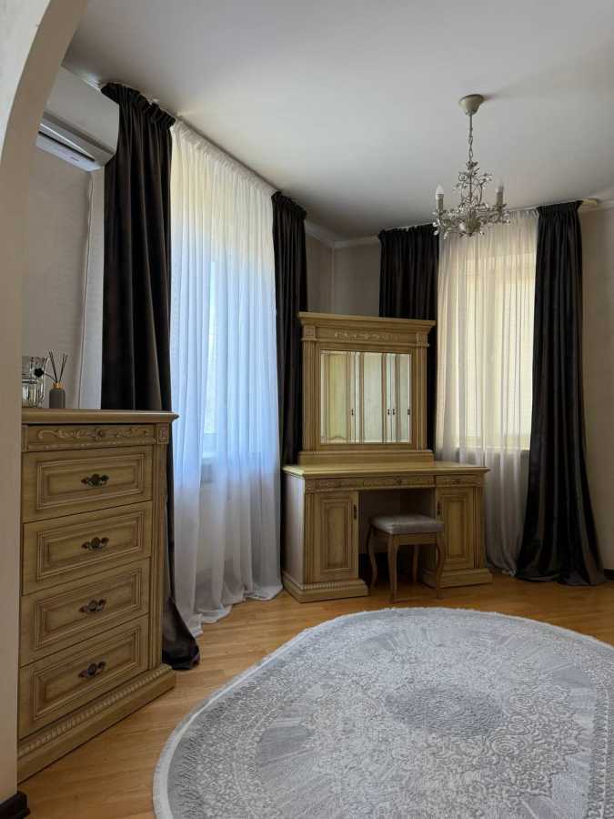 Продажа дома 180 м², 54-я Садовая ул.