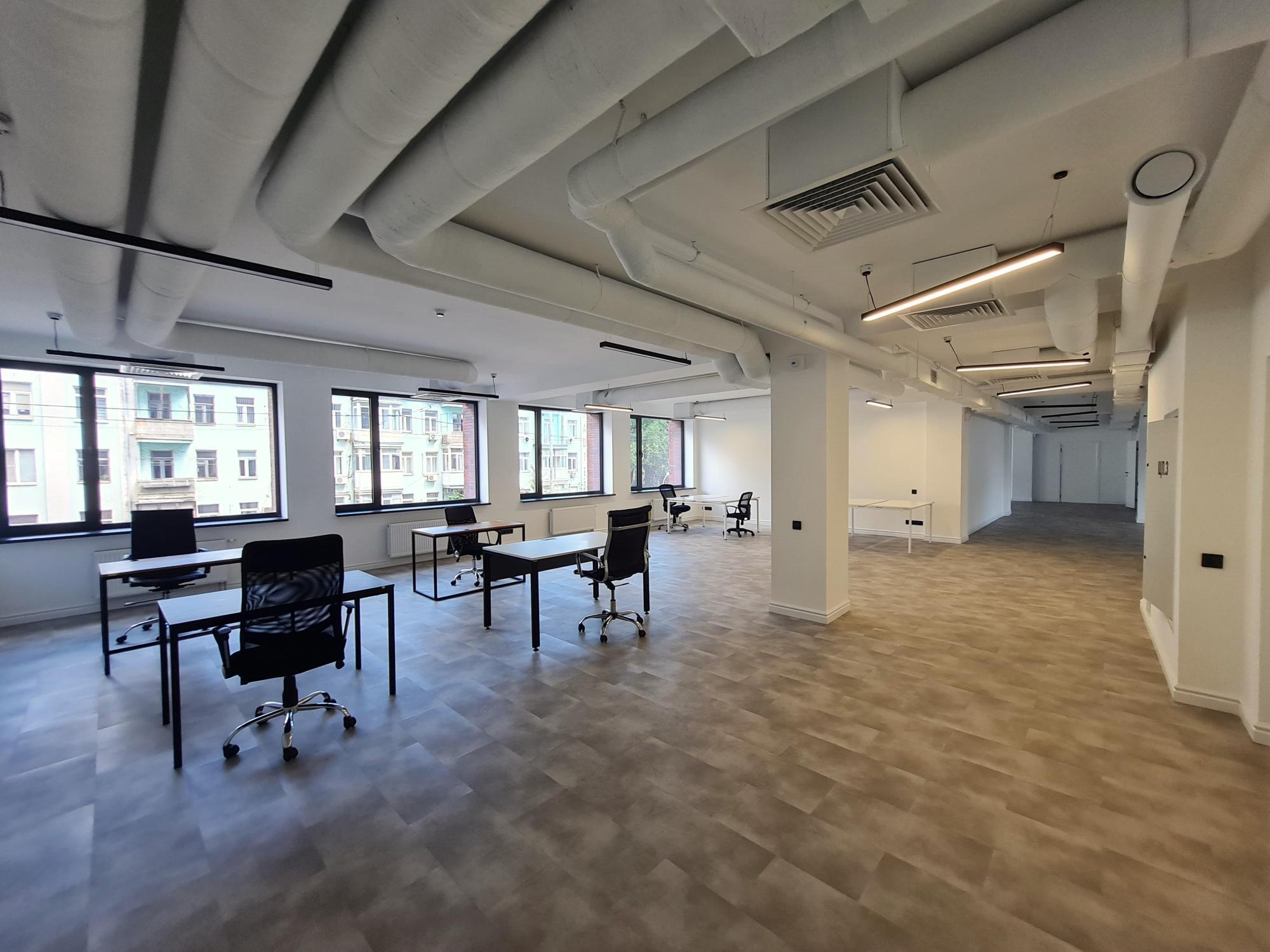 Аренда офиса 561 м², Саксаганского ул., 53/80