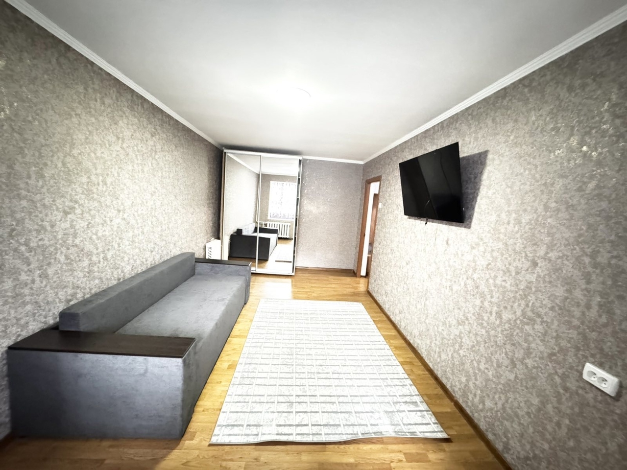 Продаж 2-кімнатної квартири 56 м², Байкальська вул., 78