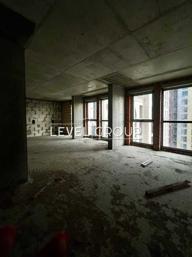 Продажа 3-комнатной квартиры 98.55 м², Предславинская ул., 35