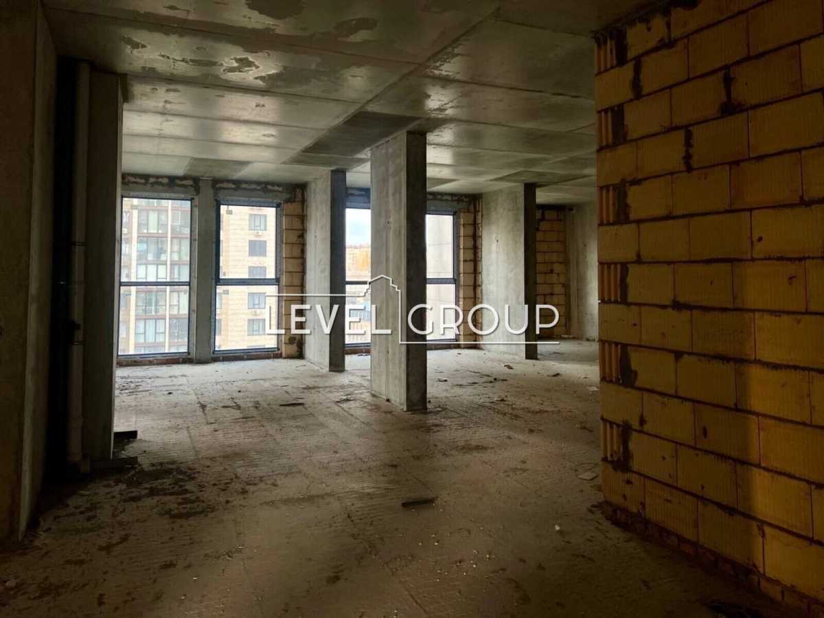 Продажа 3-комнатной квартиры 98.55 м², Предславинская ул., 35