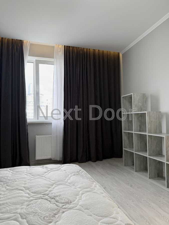 Продажа 1-комнатной квартиры 43.3 м², Оболонский просп., 1 К1