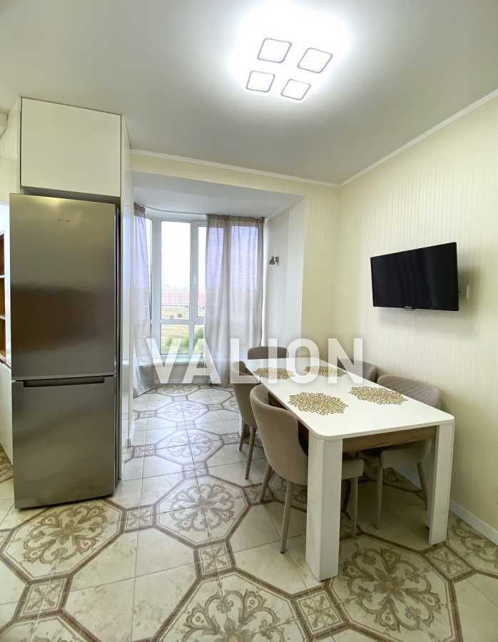 Продажа 2-комнатной квартиры 63 м², Героев Небесной Сотни просп., 16/1