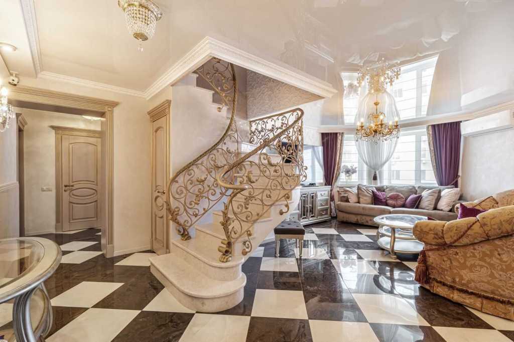 Продаж 5-кімнатної квартири 172 м², Боголюбова вул., 16