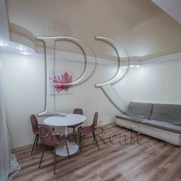 Продаж 3-кімнатної квартири 60 м², Академіка Туполєва вул., 16Б