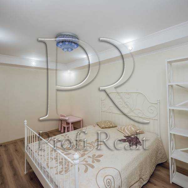 Продаж 3-кімнатної квартири 60 м², Академіка Туполєва вул., 16Б