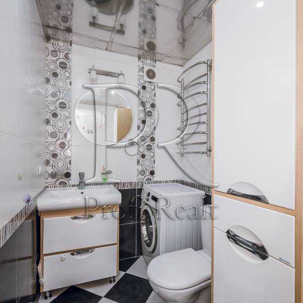 Продаж 3-кімнатної квартири 60 м², Академіка Туполєва вул., 16Б