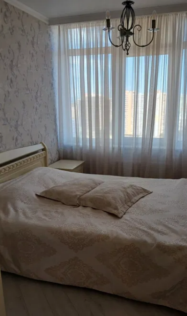 Продажа 3-комнатной квартиры 74 м², Бассейная ул.