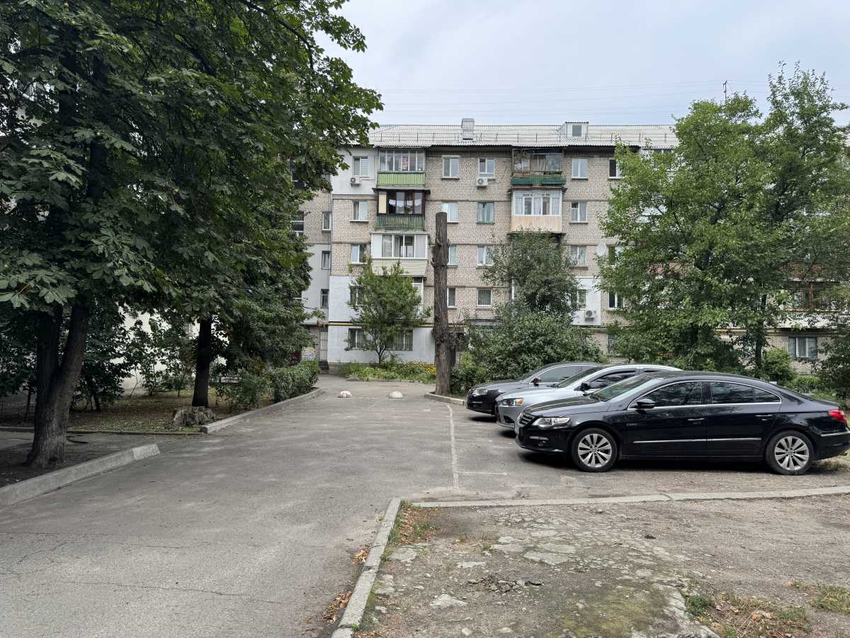 Продажа 1-комнатной квартиры 30 м², Труда бул., 6/14
