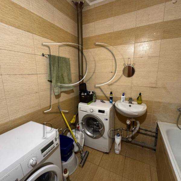 Продажа 3-комнатной квартиры 99 м², Урловская ул., 38