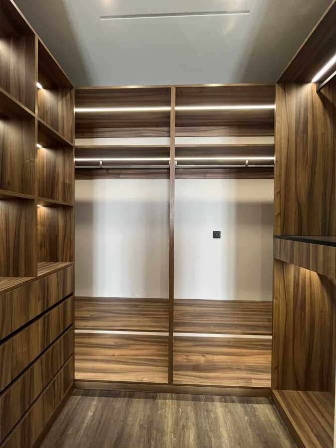 Аренда 1-комнатной квартиры 51 м², Владимирская ул.