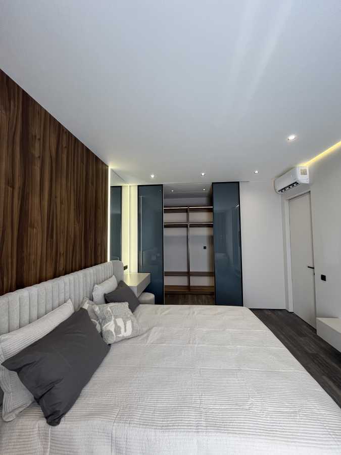 Аренда 1-комнатной квартиры 51 м², Владимирская ул.