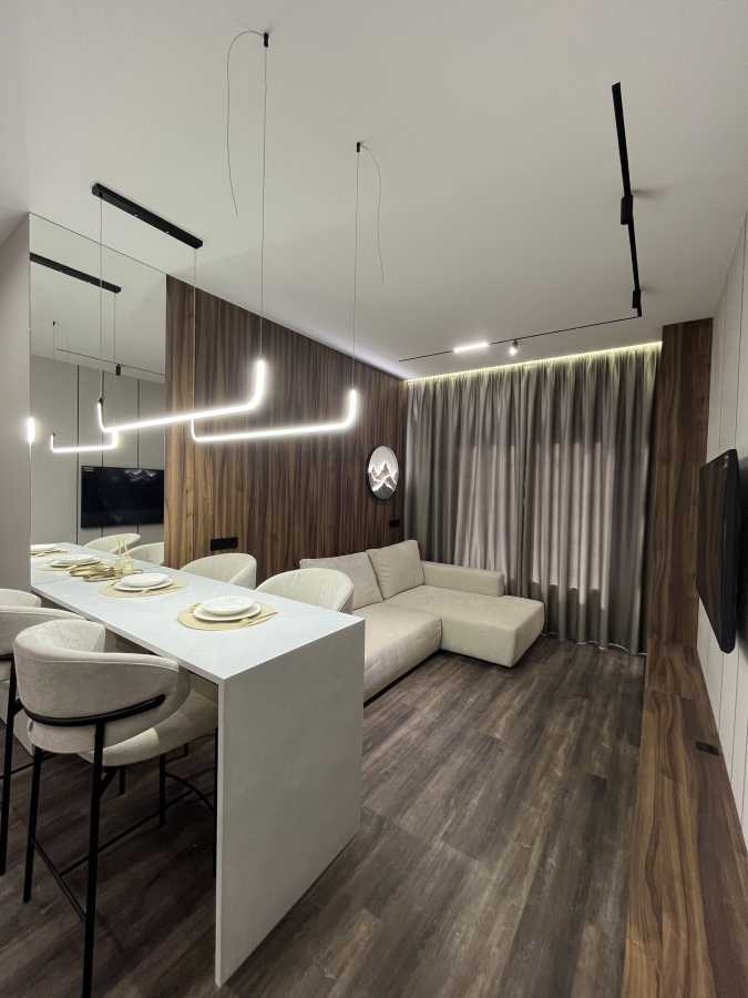 Аренда 1-комнатной квартиры 51 м², Владимирская ул.