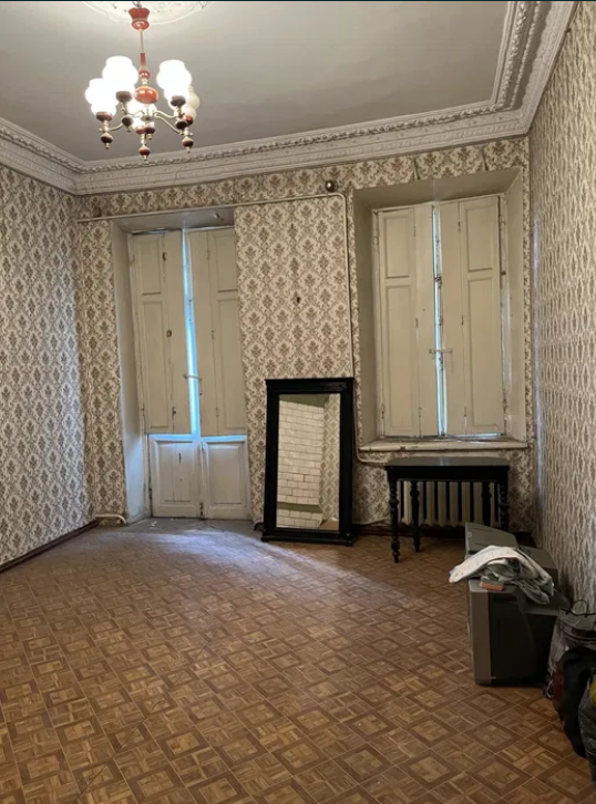Продаж 2-кімнатної квартири 70 м², Садовая вул.