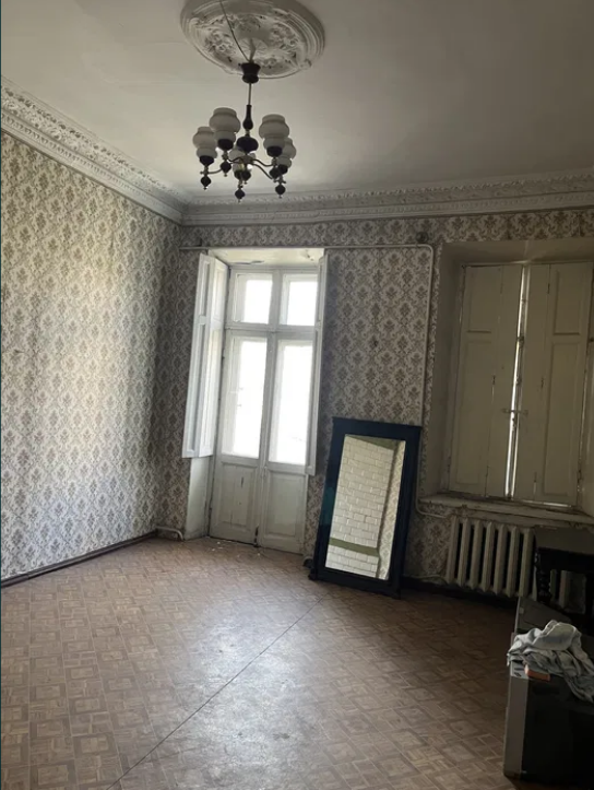 Продаж 2-кімнатної квартири 70 м², Садовая вул.