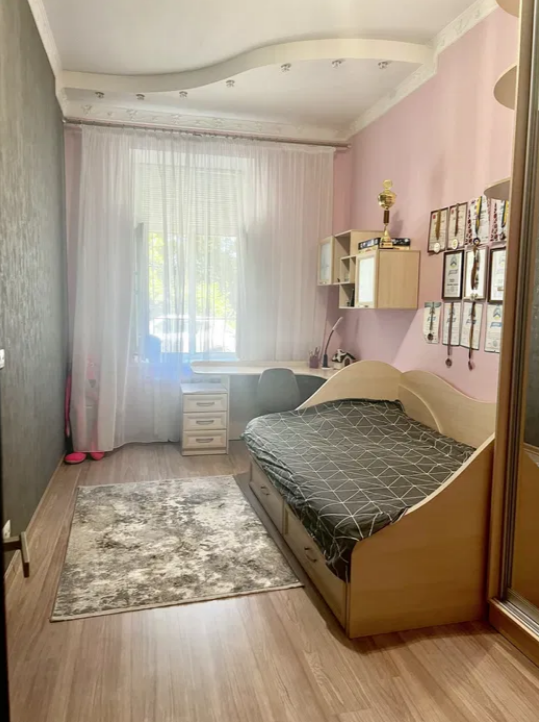 Продажа 3-комнатной квартиры 103 м², Якова Бреуса ул.