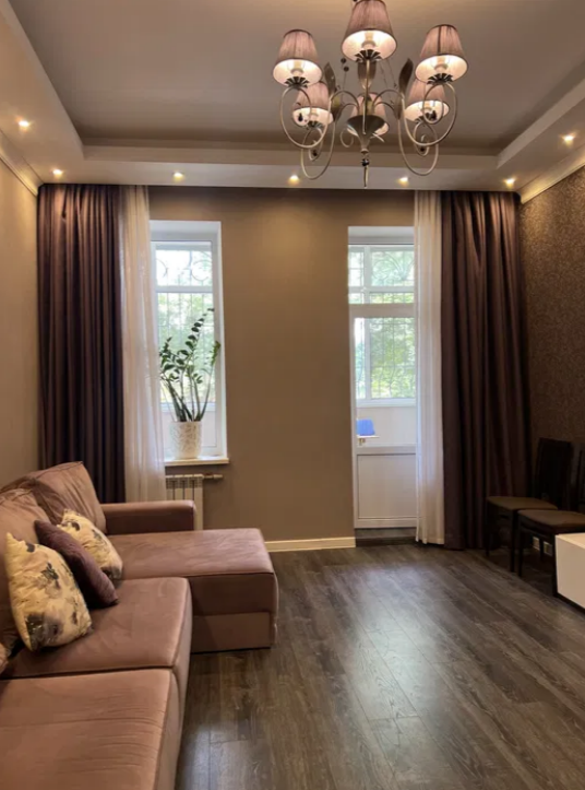 Продажа 3-комнатной квартиры 103 м², Якова Бреуса ул.
