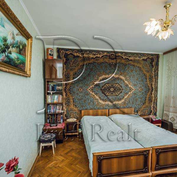Продажа 3-комнатной квартиры 80 м², Михаила Донца ул., Омеляновича-Павленка, 11