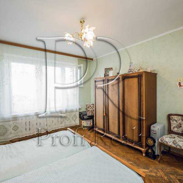 Продажа 3-комнатной квартиры 80 м², Михаила Донца ул., Омеляновича-Павленка, 11