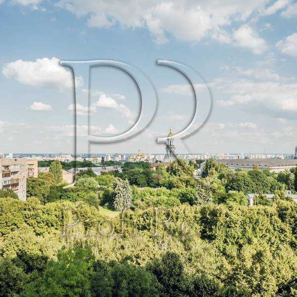Продажа 3-комнатной квартиры 80 м², Михаила Донца ул., Омеляновича-Павленка, 11