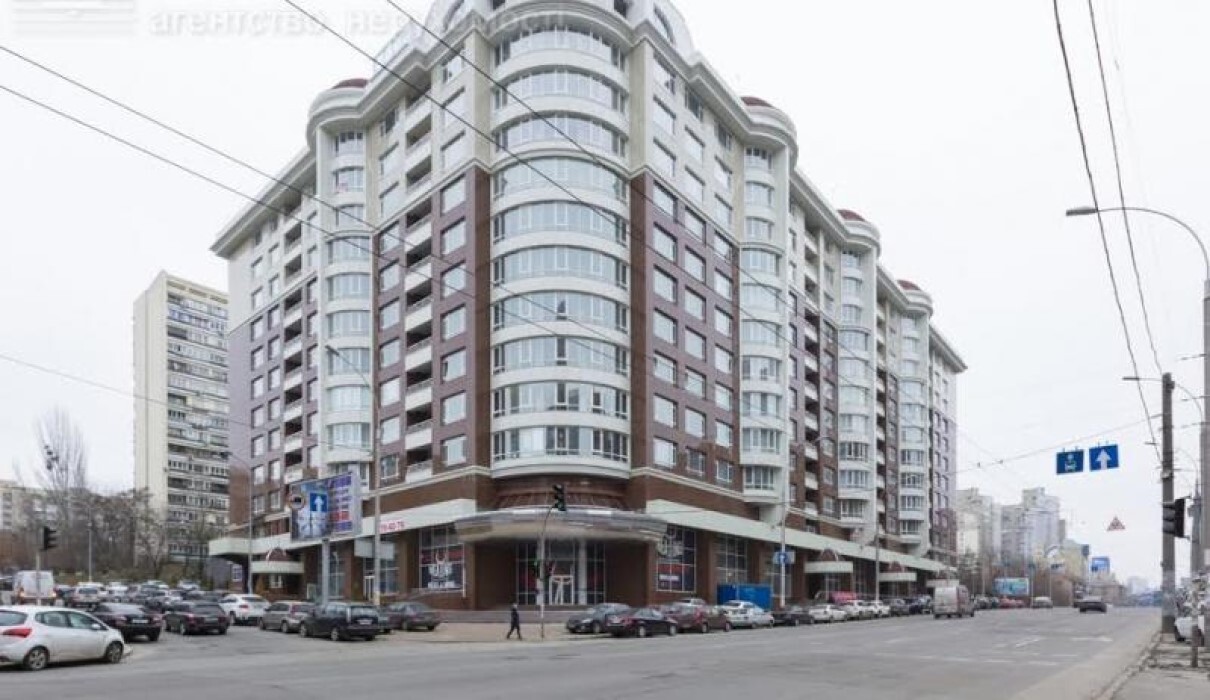 Продажа 3-комнатной квартиры 96.4 м², Владимира Антоновича ул., 131