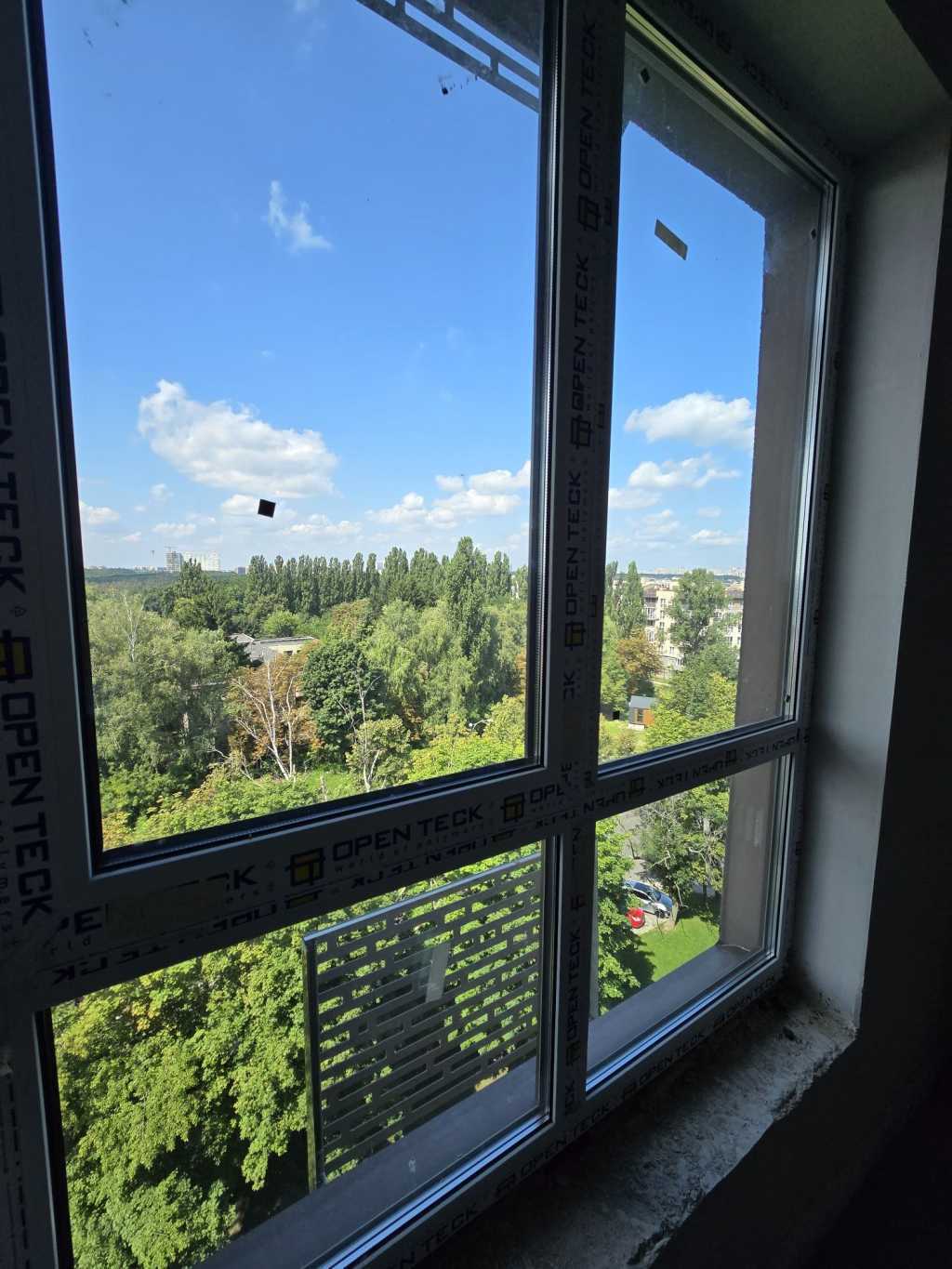 Продаж 1-кімнатної квартири 41 м², Метрологічна вул., 107