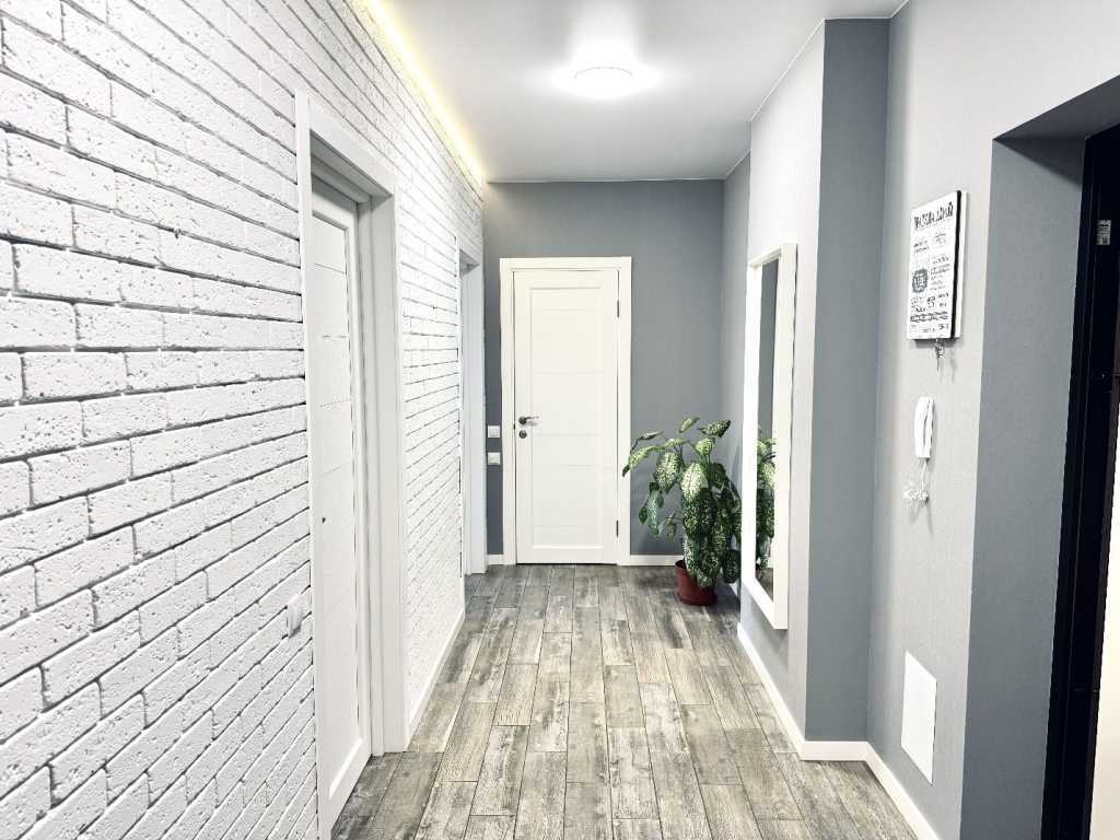 Продажа 2-комнатной квартиры 62 м², Метрологическая ул.
