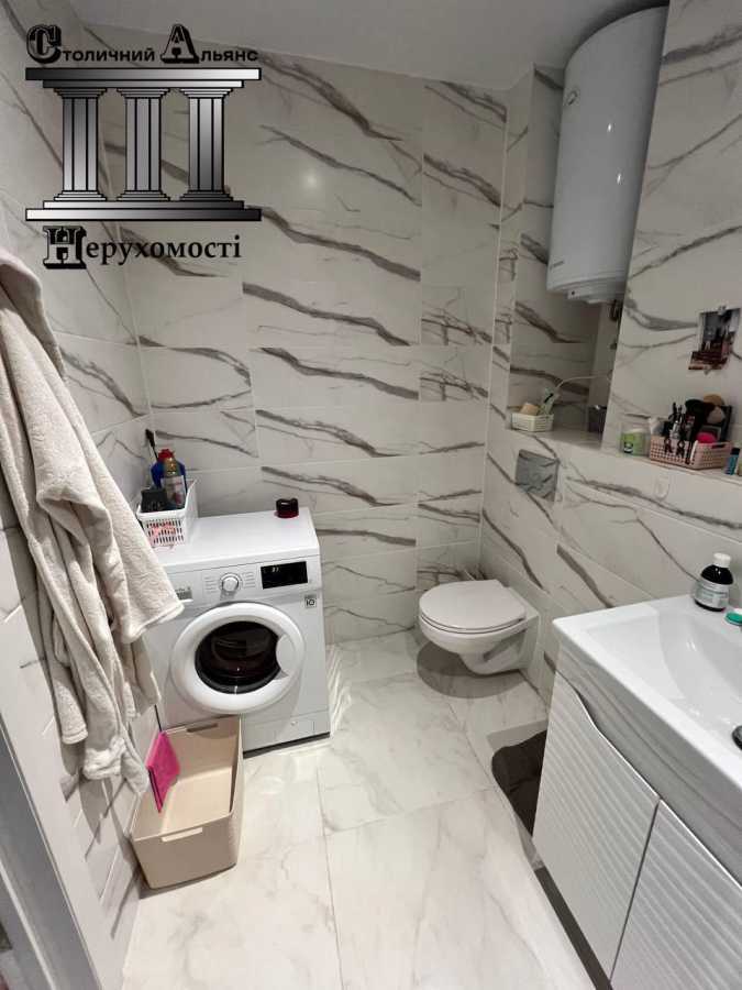 Продаж 1-кімнатної квартири 38 м², Михайла Максимовича вул., 26Б