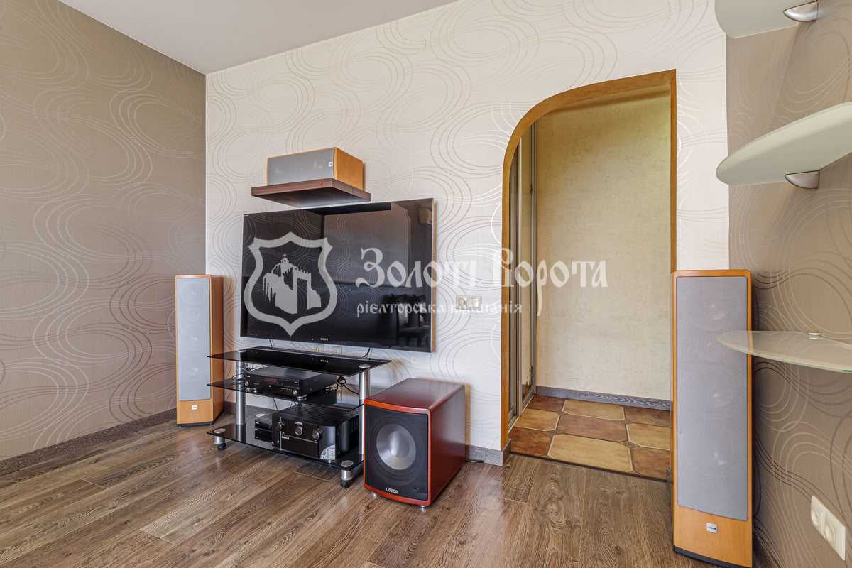 Продажа 4-комнатной квартиры 95 м², Теодора Драйзера ул., 10