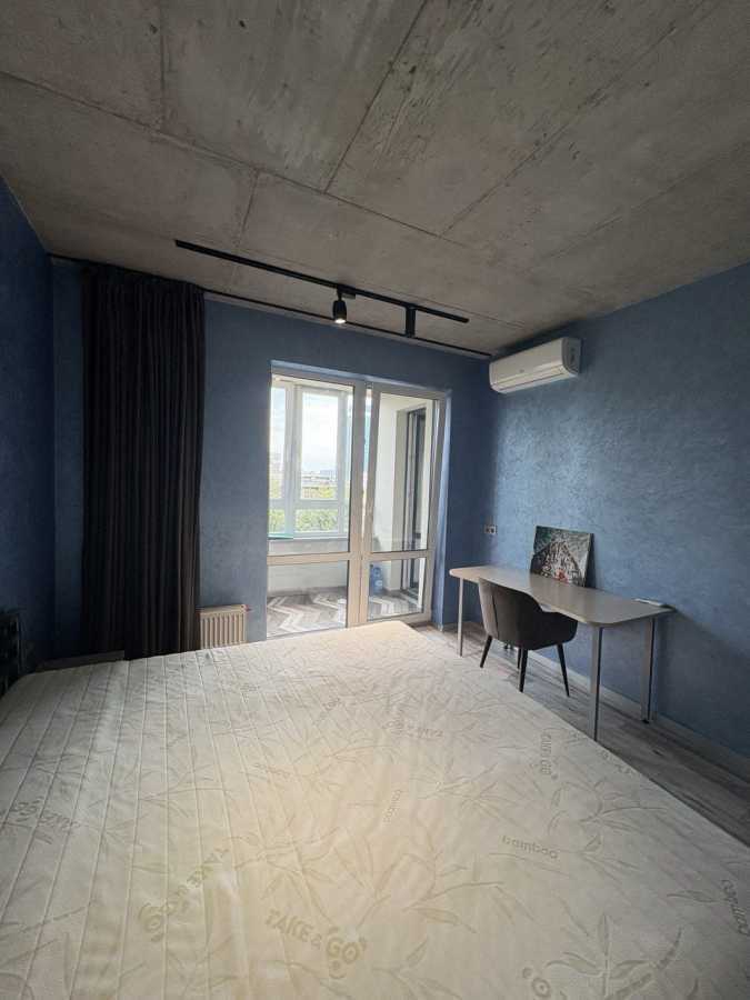 Аренда 2-комнатной квартиры 58 м², Шолуденко ул., 1А