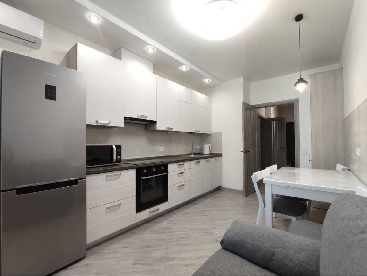 Аренда 1-комнатной квартиры 52 м², Чубинского ул., 15а