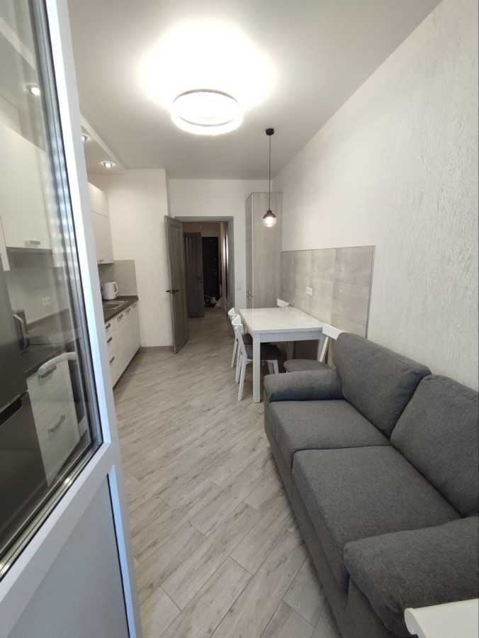 Аренда 1-комнатной квартиры 52 м², Чубинского ул., 15а