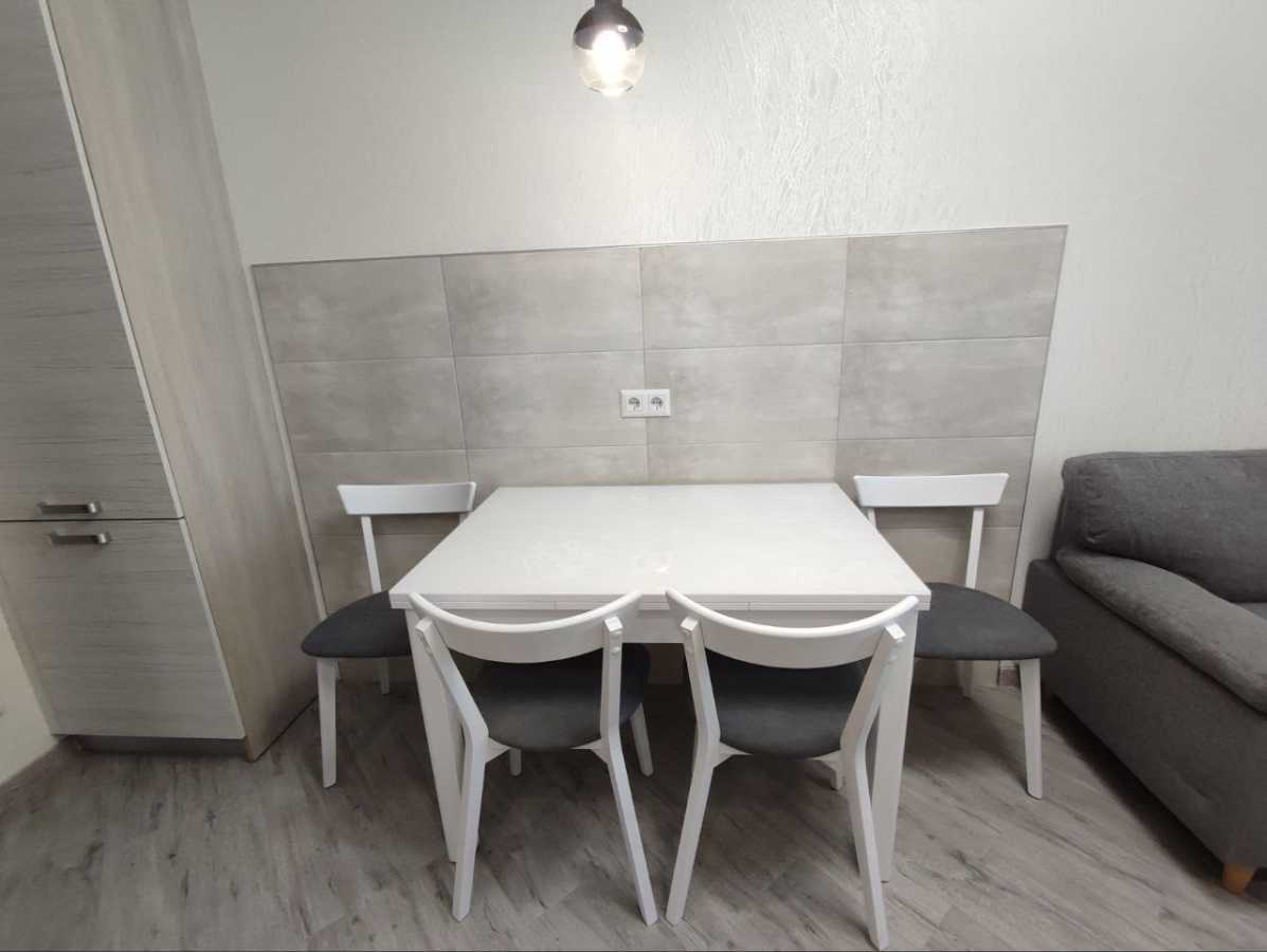 Аренда 1-комнатной квартиры 52 м², Чубинского ул., 15а