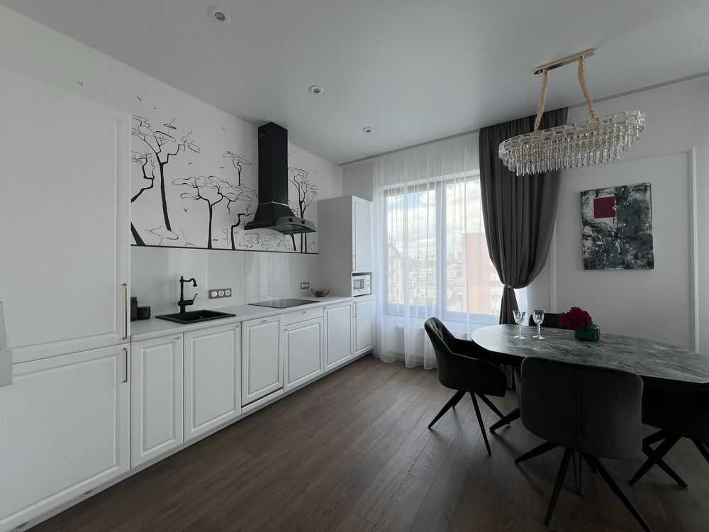 Аренда 1-комнатной квартиры 52 м², Владимирская ул., 86а