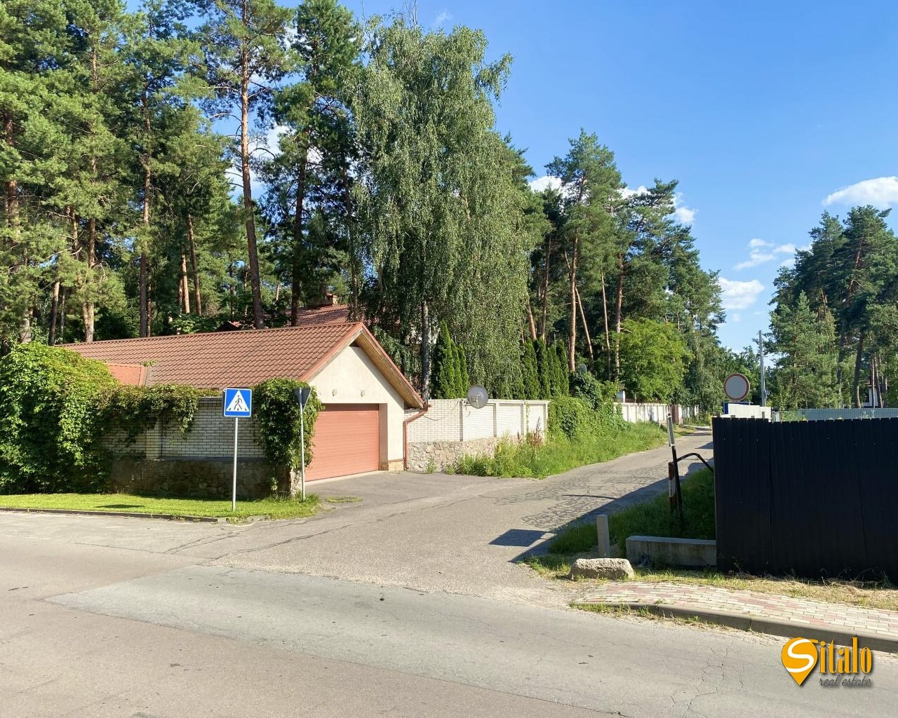 Продаж ділянки під індивідуальне житлове будівництво 42.61 соток