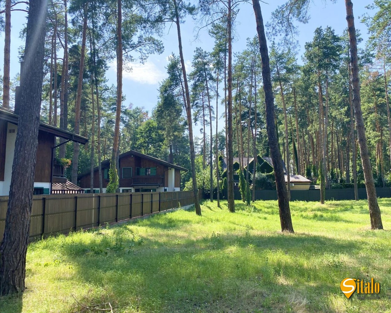 Продаж ділянки під індивідуальне житлове будівництво 42.61 соток