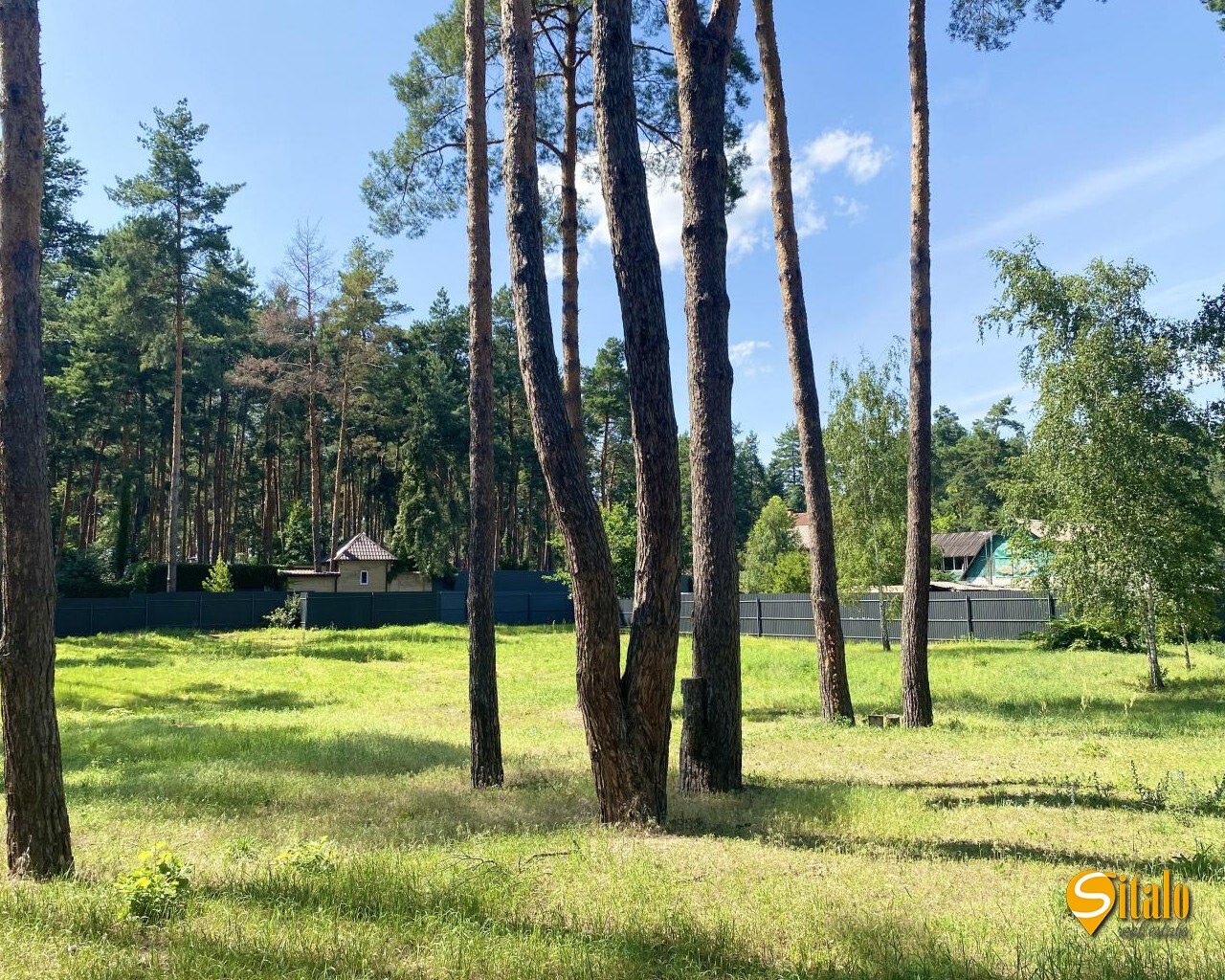 Продаж ділянки під індивідуальне житлове будівництво 42.61 соток