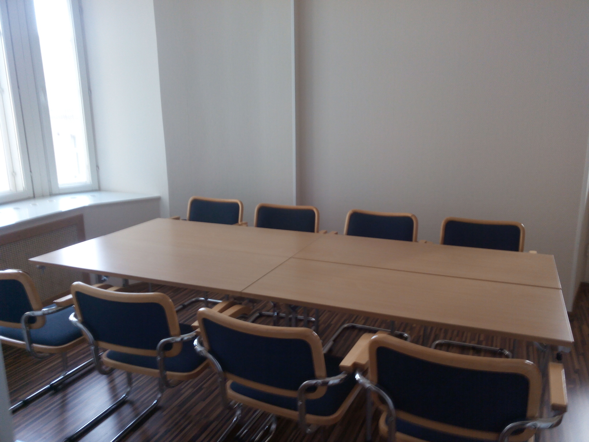 Аренда 4-комнатной квартиры 110.6 м², Костельная ул., 8