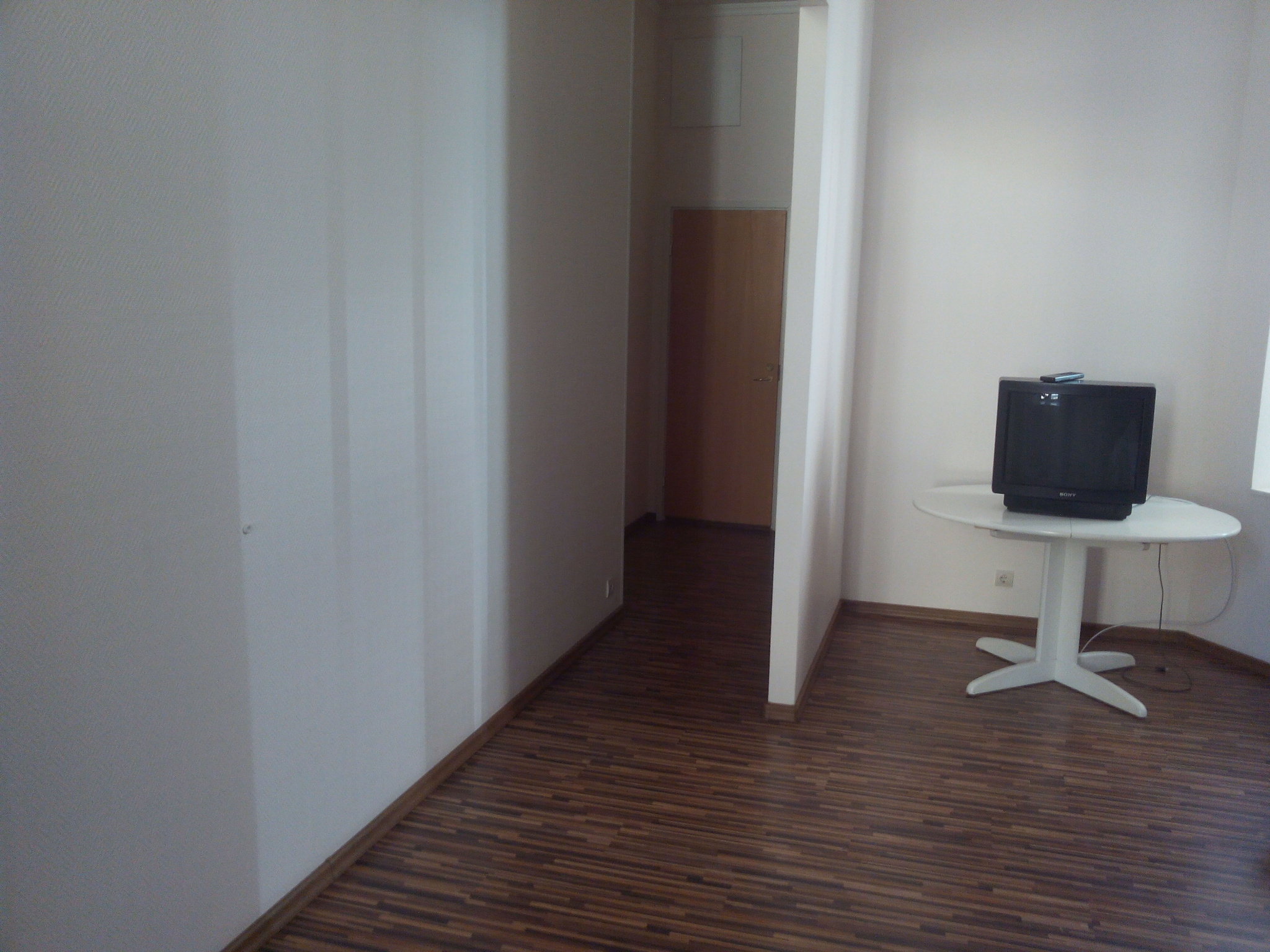 Аренда 4-комнатной квартиры 110.6 м², Костельная ул., 8