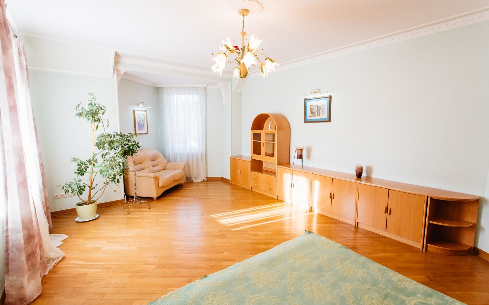 Аренда дома 250 м², Патриотов ул.