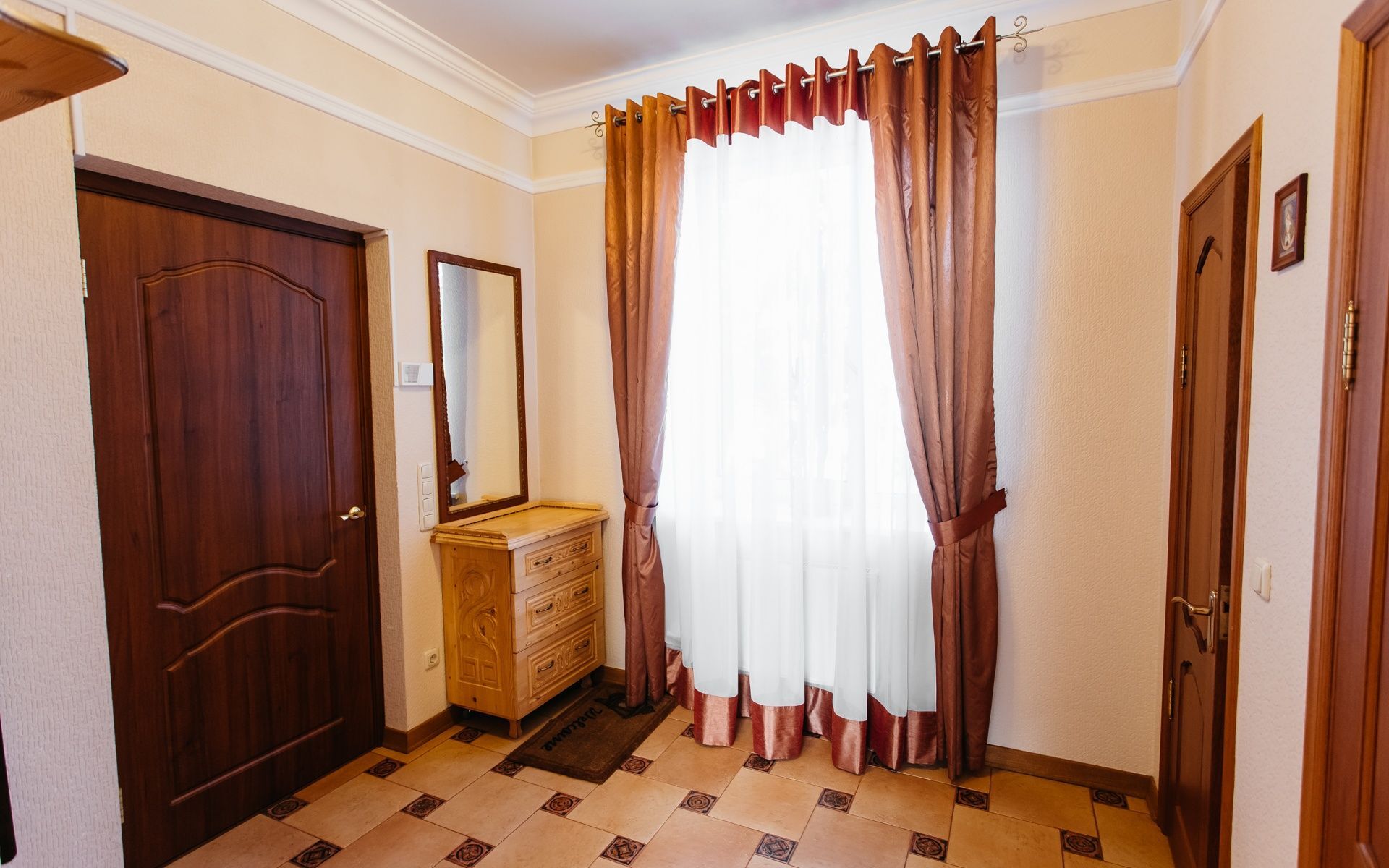 Аренда дома 250 м², Патриотов ул.