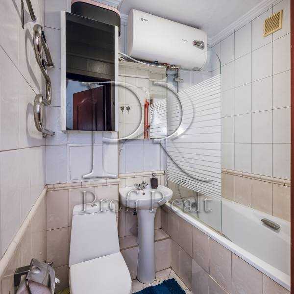 Продаж 3-кімнатної квартири 57 м², Миколи Василенка вул., 23