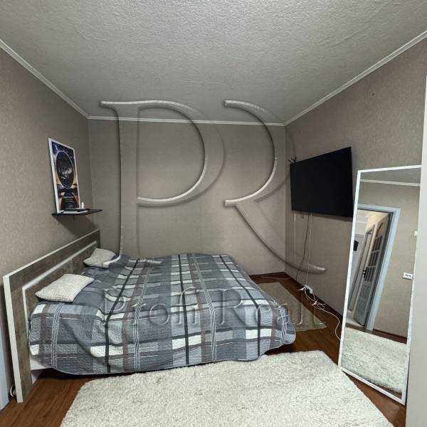 Продажа 2-комнатной квартиры 46 м², Приречная ул., 27